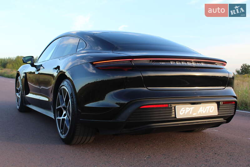 Седан Porsche Taycan 2024 в Києві фото 17 Седан Porsche Taycan 2024 в Києві