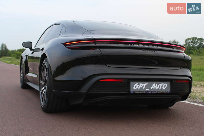 Седан Porsche Taycan 2025 в Києві фото 13 Седан Porsche Taycan 2025 в Києві