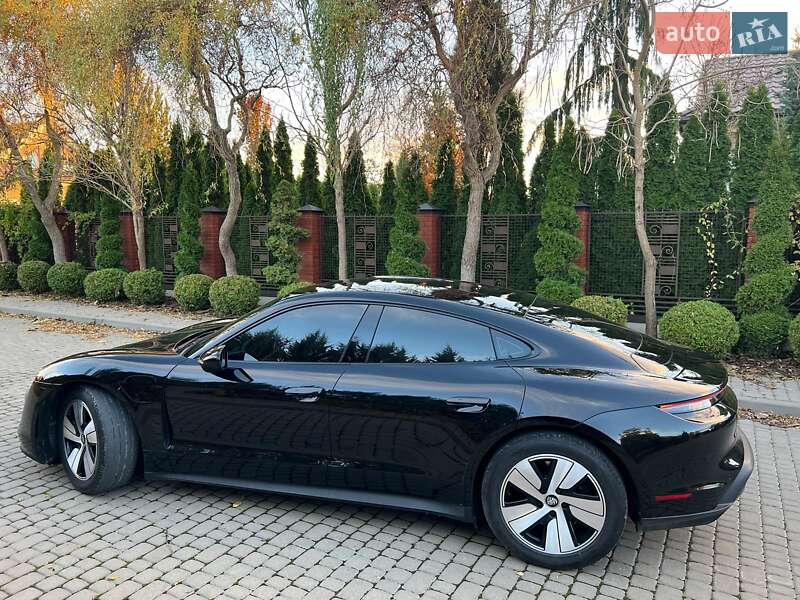 Седан Porsche Taycan 2022 в Львові фото 10 Седан Porsche Taycan 2022 в Львові