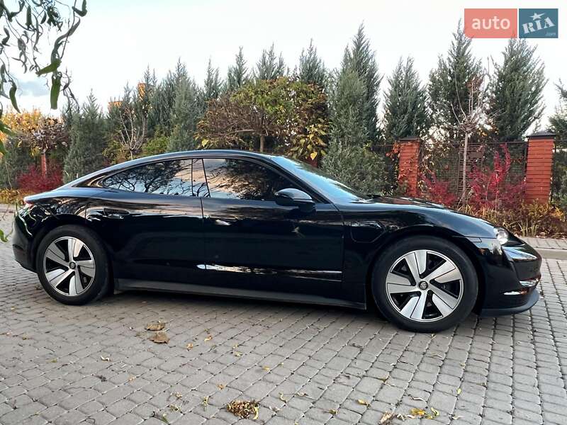 Седан Porsche Taycan 2022 в Львові фото 15 Седан Porsche Taycan 2022 в Львові