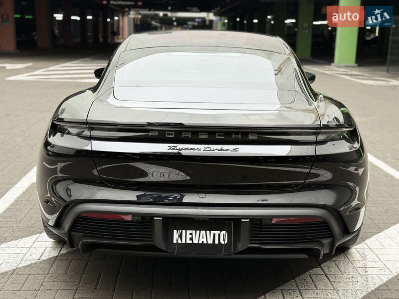 Седан Porsche Taycan 2019 в Киеве фото 4 Седан Porsche Taycan 2019 в Киеве