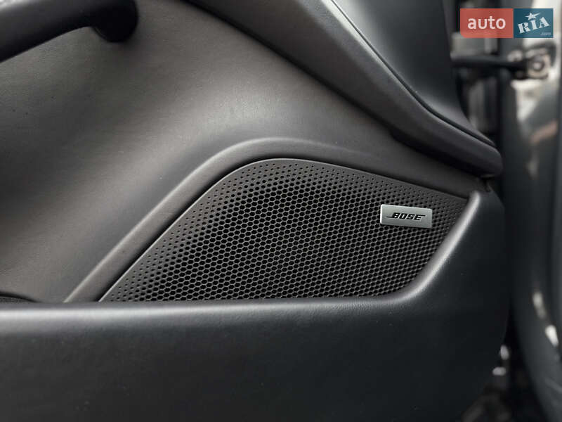 Седан Porsche Taycan 2021 в Львові фото 43 Седан Porsche Taycan 2021 в Львові