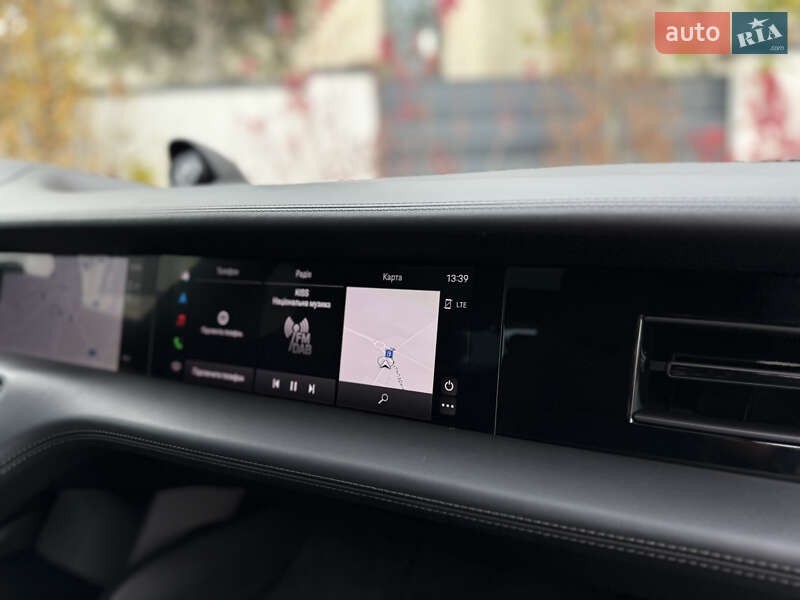 Седан Porsche Taycan 2021 в Львові фото 92 Седан Porsche Taycan 2021 в Львові