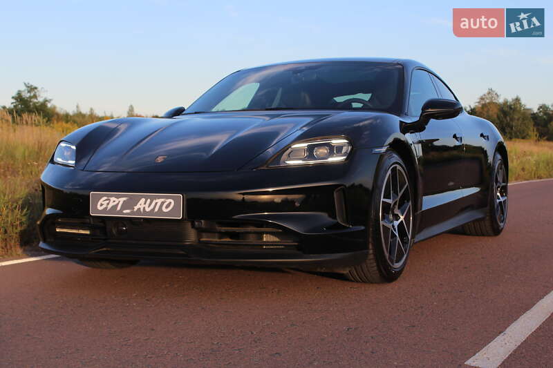 Porsche Taycan 2024 Porsche Taycan 2024