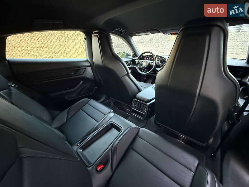 Седан Porsche Taycan 2022 в Каменец-Подольском фото 9 Седан Porsche Taycan 2022 в Каменец-Подольском