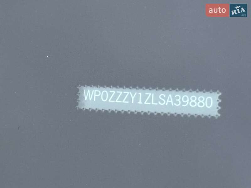 Седан Porsche Taycan 2020 в Одесі