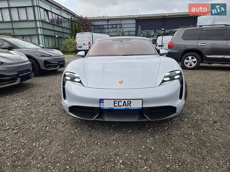 Седан Porsche Taycan 2021 в Киеве фото 7 Седан Porsche Taycan 2021 в Киеве