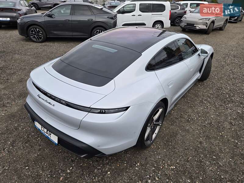Седан Porsche Taycan 2021 в Киеве фото 14 Седан Porsche Taycan 2021 в Киеве