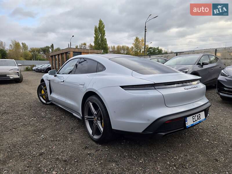 Седан Porsche Taycan 2021 в Киеве фото 19 Седан Porsche Taycan 2021 в Киеве