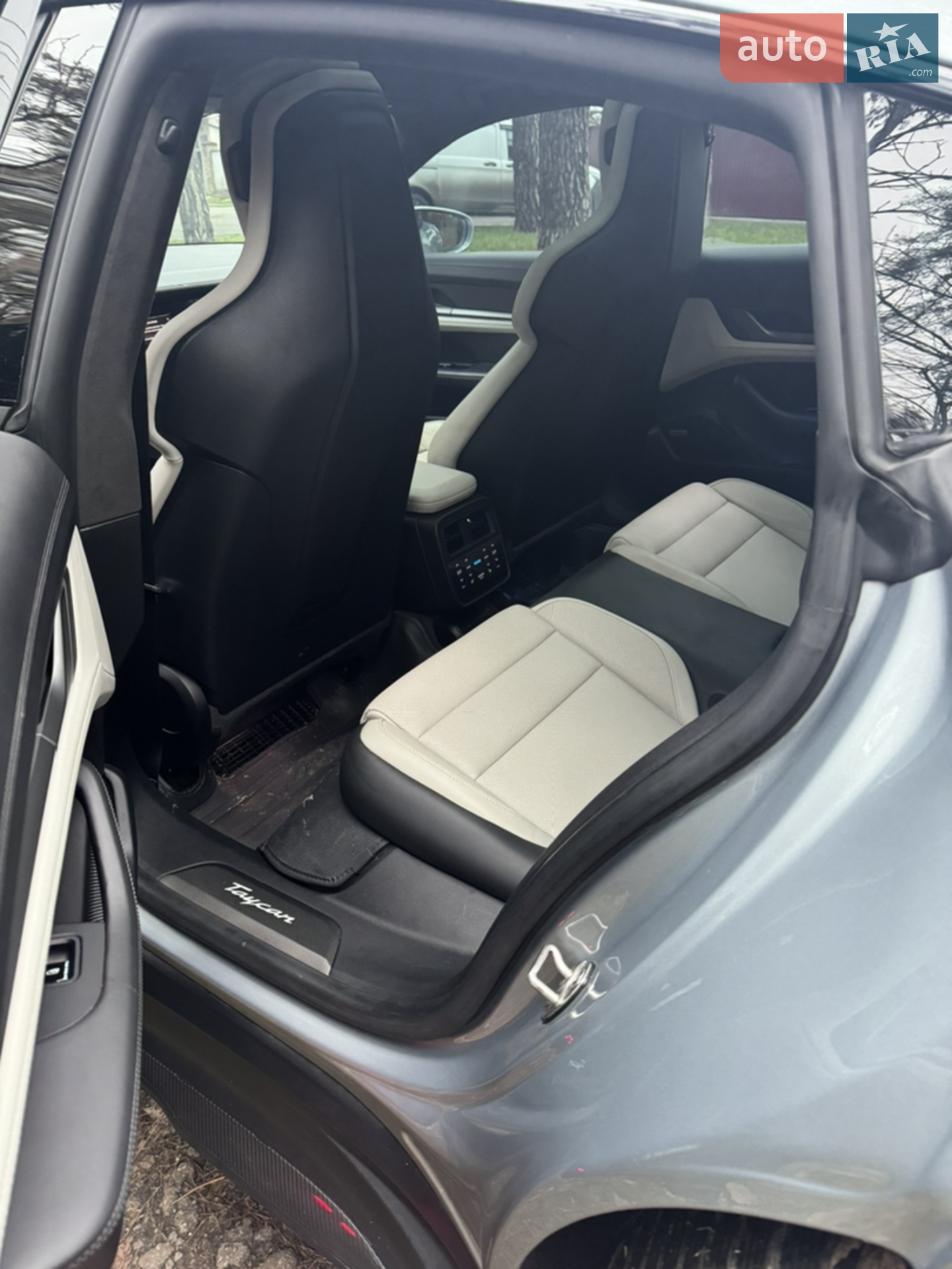 2020 Porsche Taycan - мініатюра 15