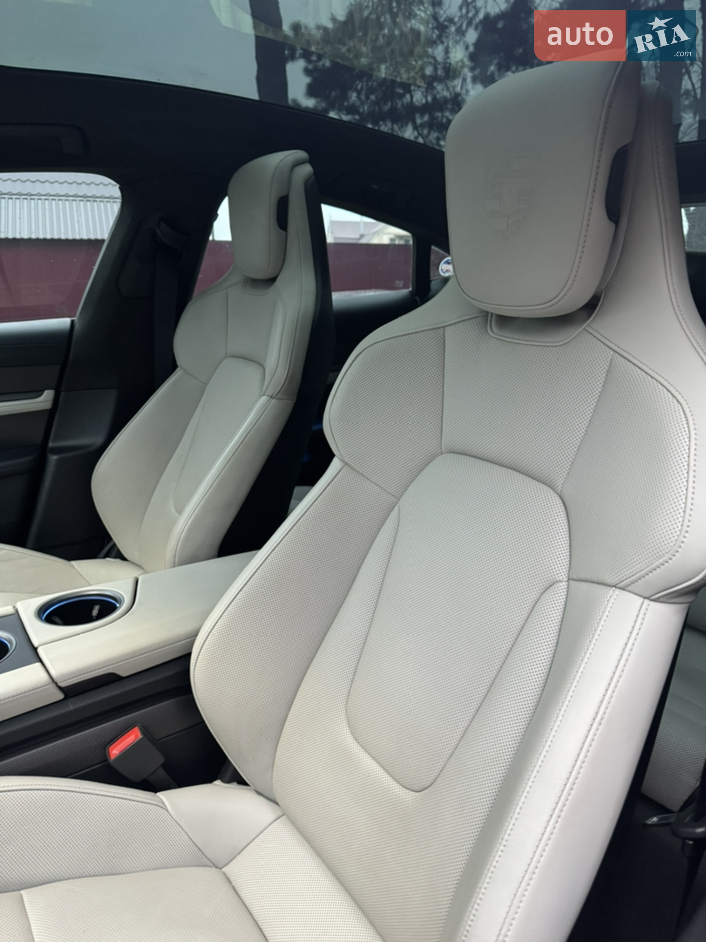 2020 Porsche Taycan - мініатюра 12