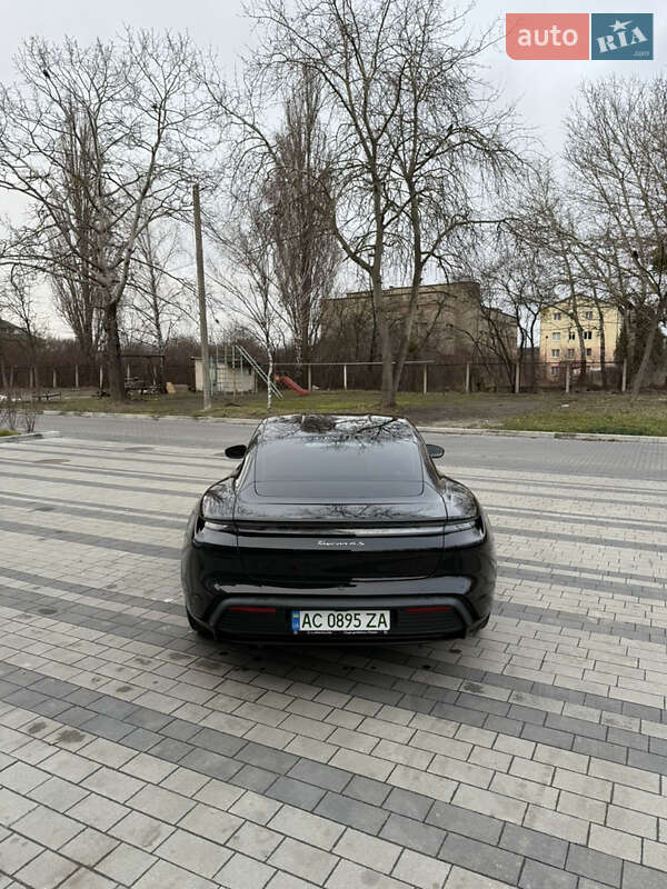 Седан Porsche Taycan 2021 в Луцке фото 5 Седан Porsche Taycan 2021 в Луцке
