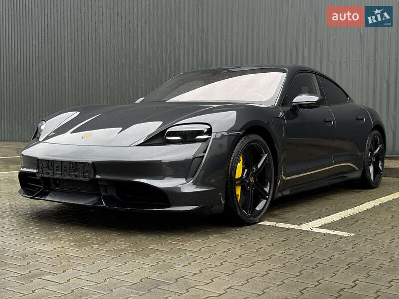 Porsche Taycan 2021 Porsche Taycan 2021