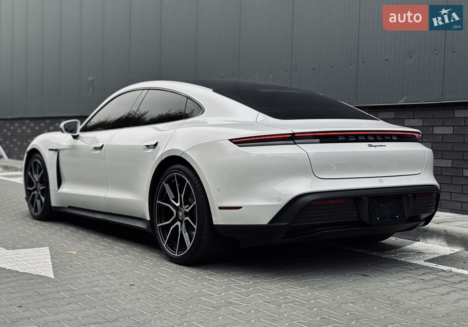 2024 Porsche Taycan - мініатюра 14