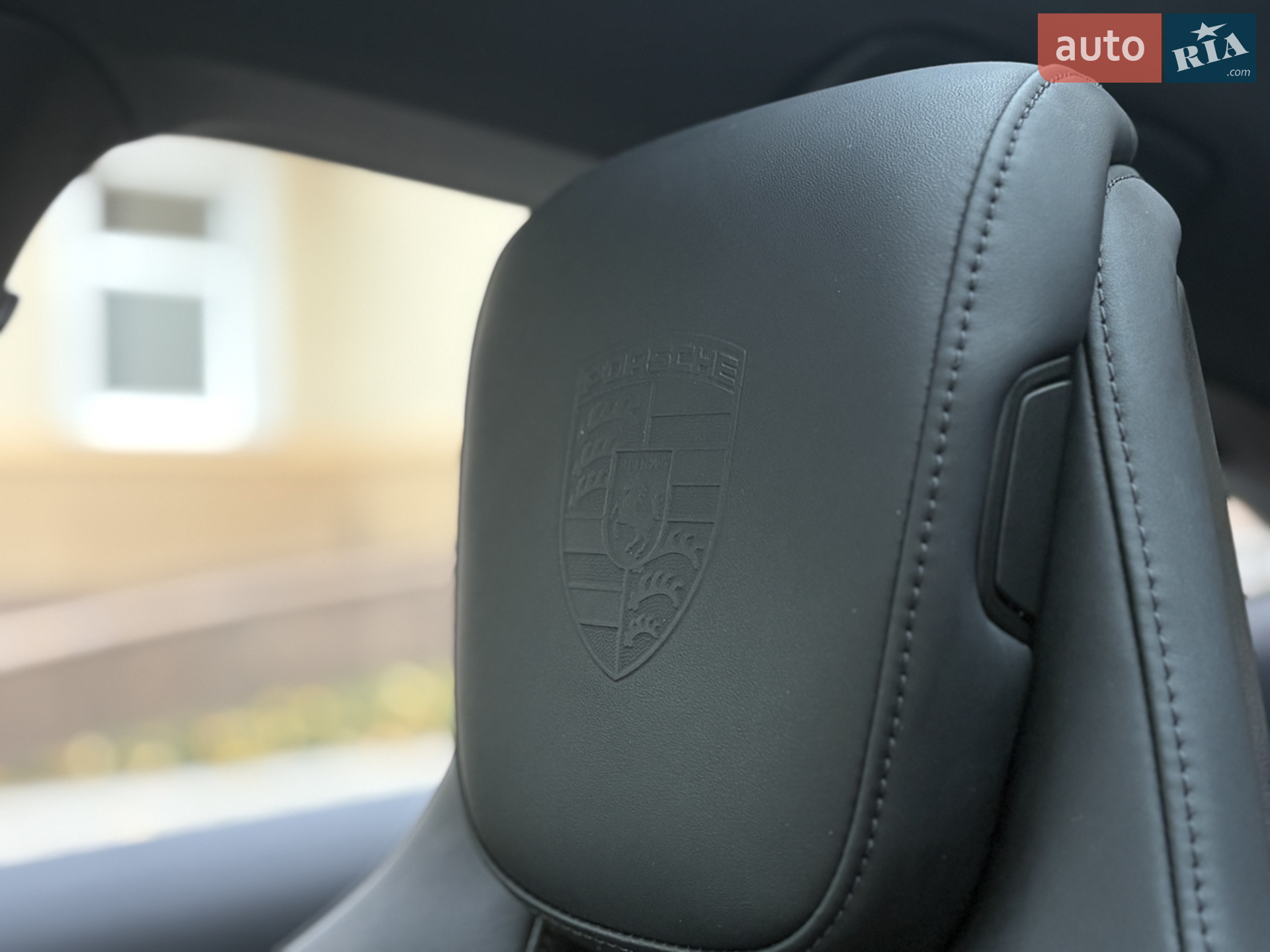 2024 Porsche Taycan - мініатюра 27