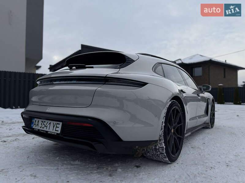 Седан Porsche Taycan 2023 в Киеве фото 5 Седан Porsche Taycan 2023 в Киеве