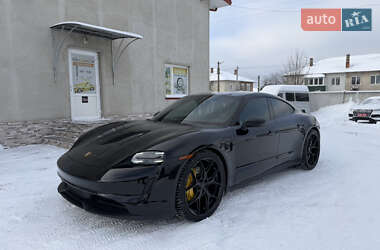 Седан Porsche Taycan 2021 в Луцке