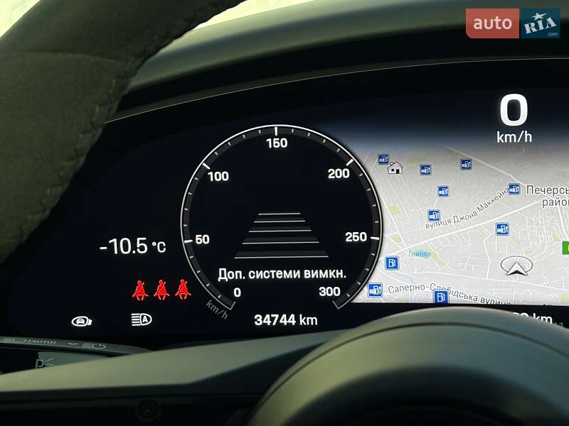 Седан Porsche Taycan 2021 в Киеве