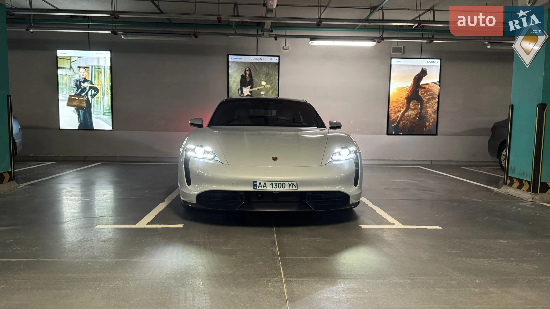 2022 Porsche Taycan - мініатюра 29