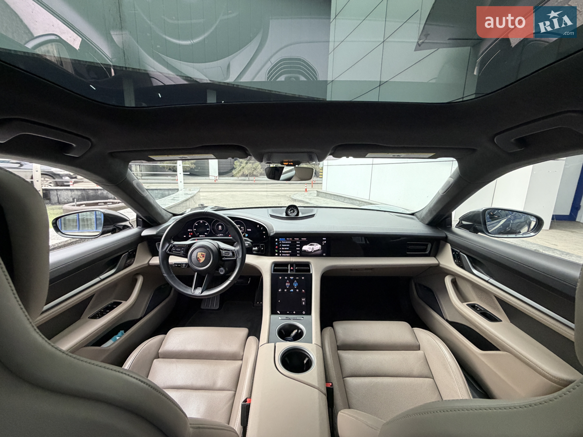 2020 Porsche Taycan - мініатюра 12