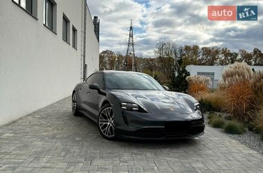Седан Porsche Taycan 2021 в Луцке