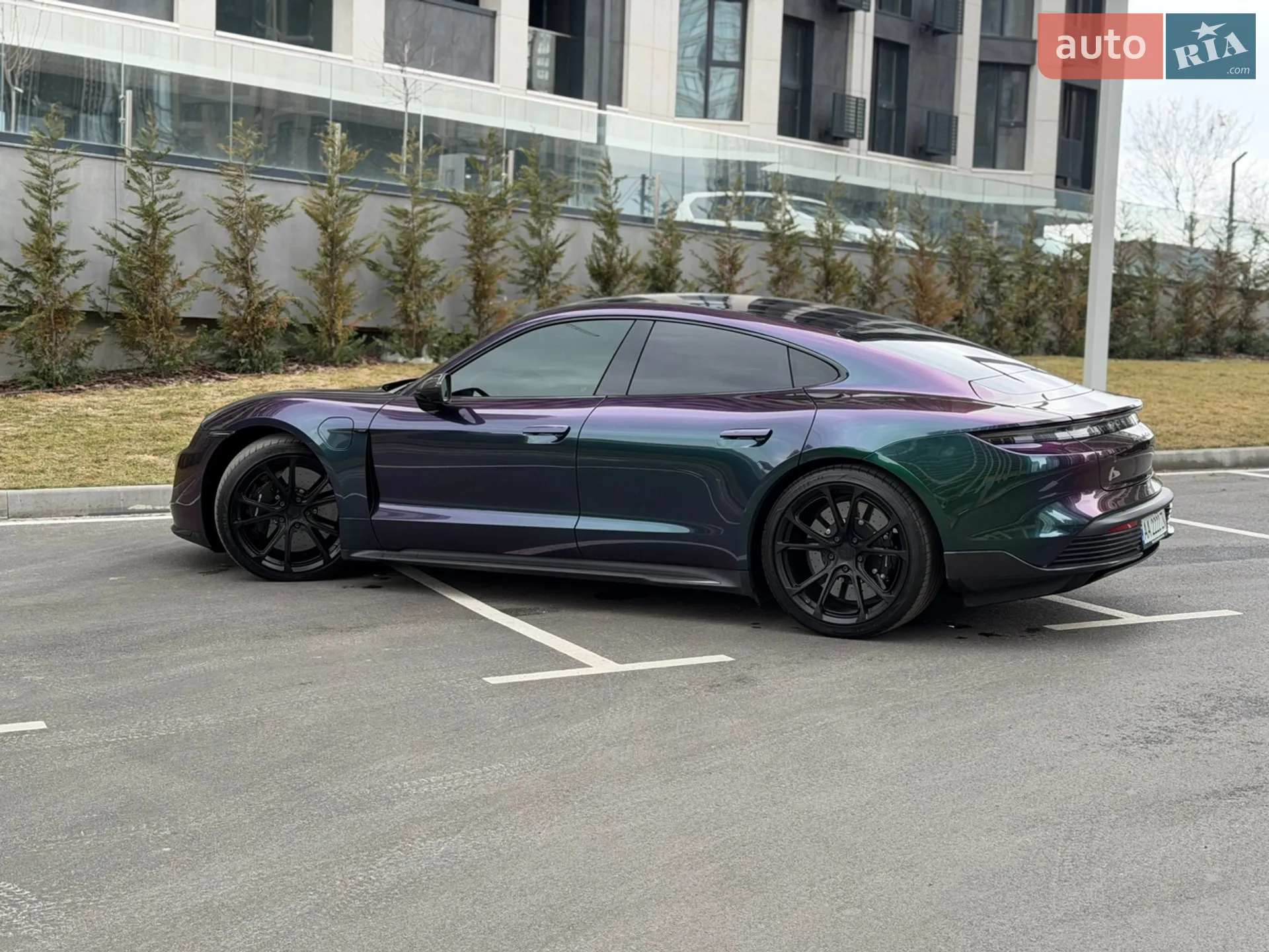2021 Porsche Taycan - мініатюра 22