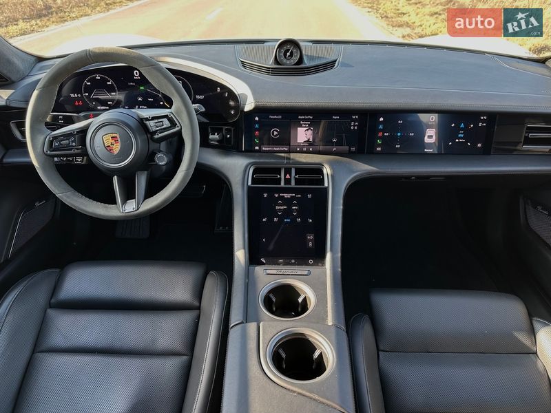 Седан Porsche Taycan 2020 в Киеве фото 19 Седан Porsche Taycan 2020 в Киеве