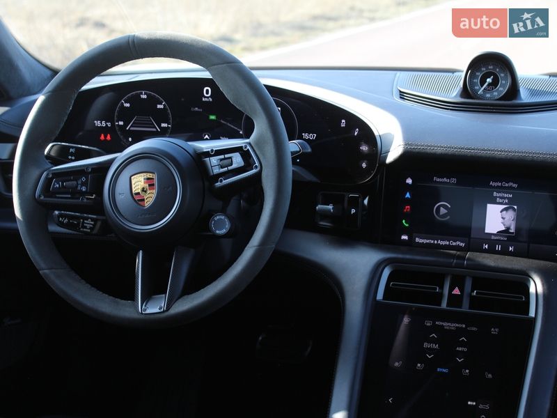 Седан Porsche Taycan 2020 в Киеве фото 20 Седан Porsche Taycan 2020 в Киеве