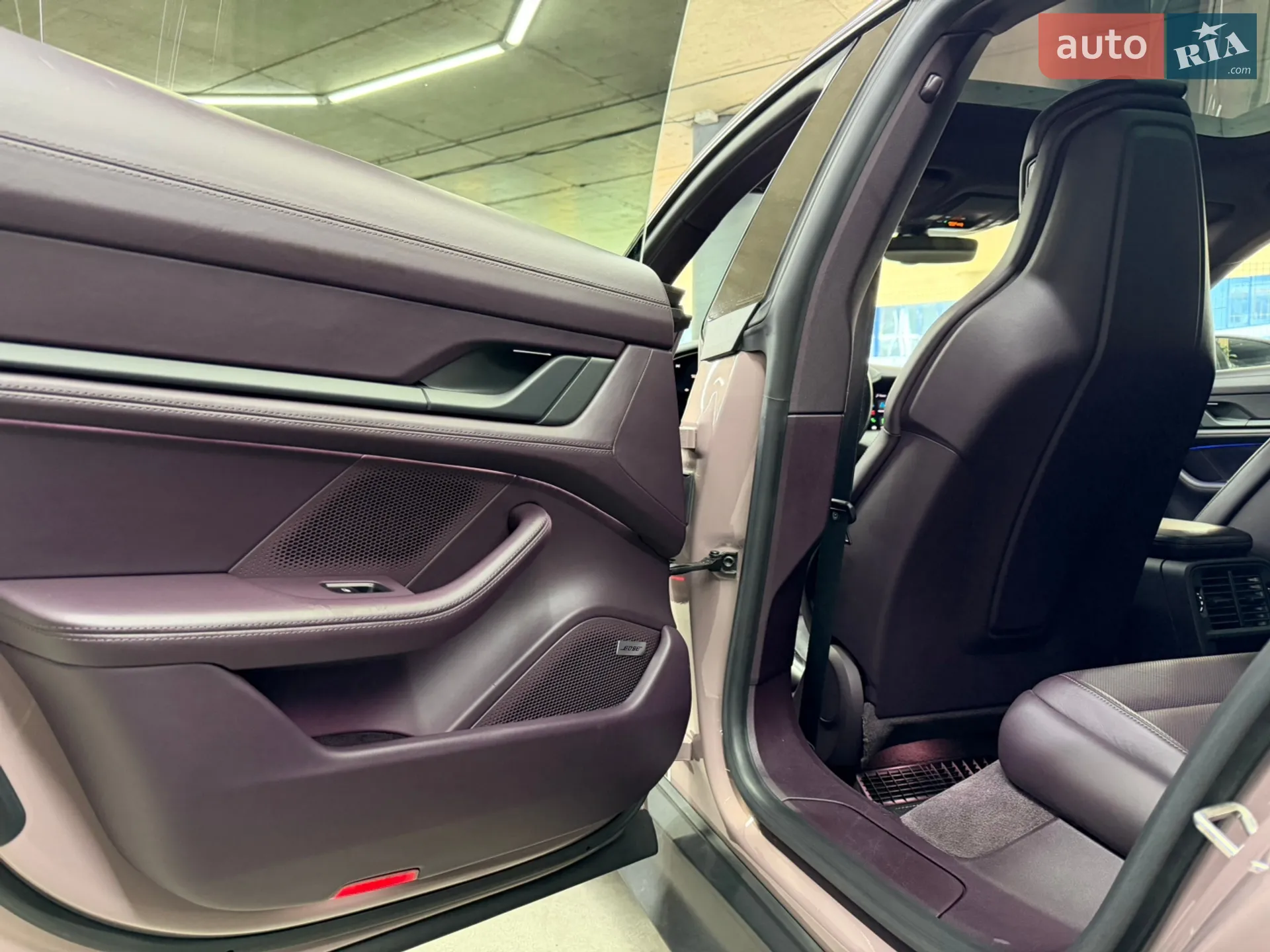 2021 Porsche Taycan - мініатюра 23