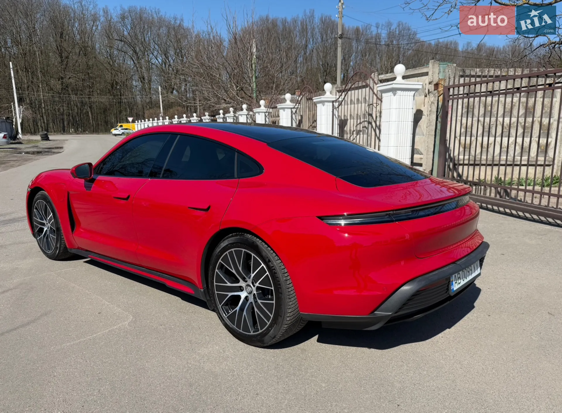 2023 Porsche Taycan - мініатюра 11