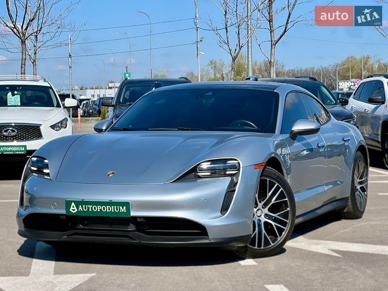 Porsche Taycan 2023 Porsche Taycan 2023