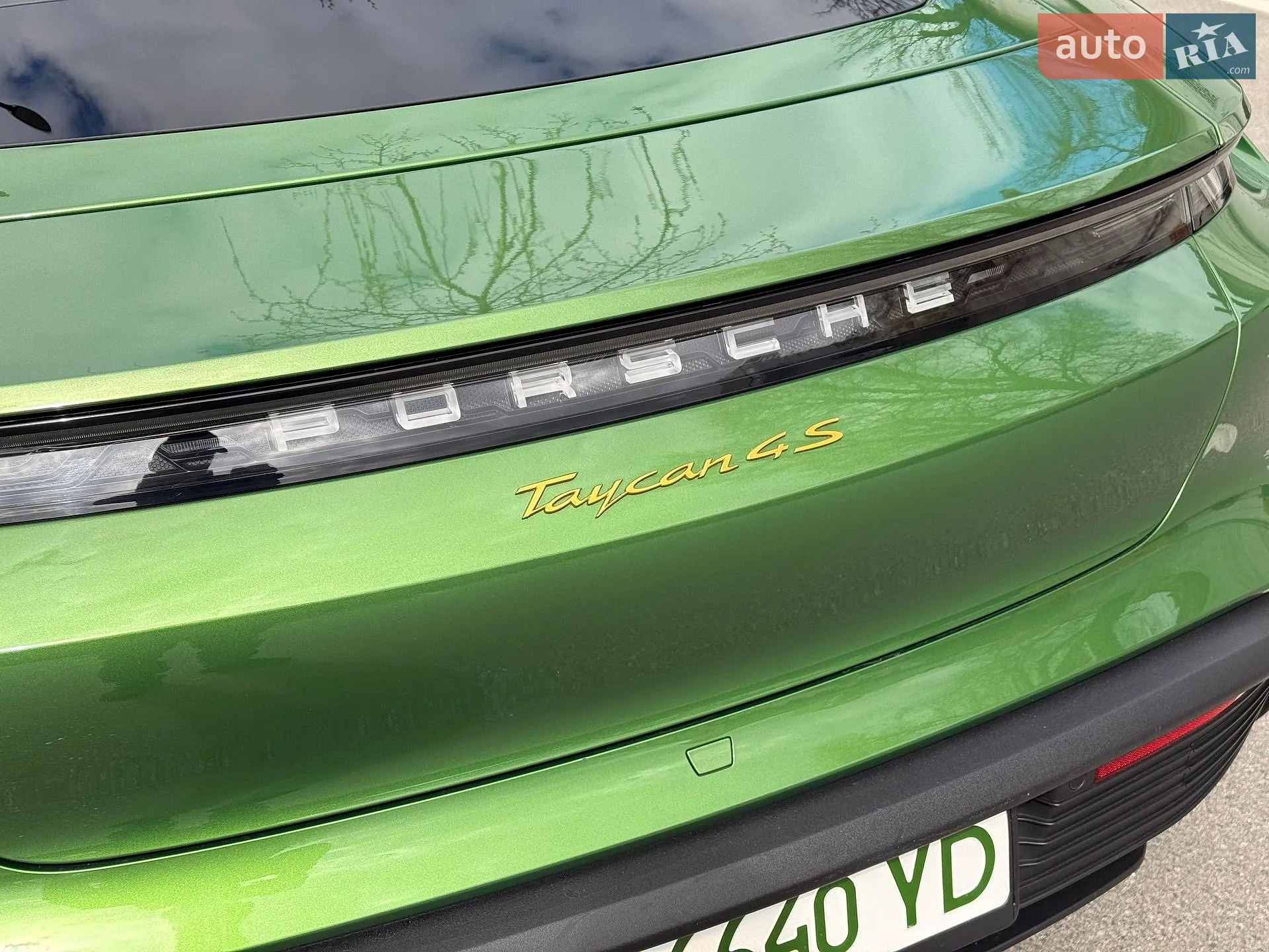 2020 Porsche Taycan - мініатюра 12