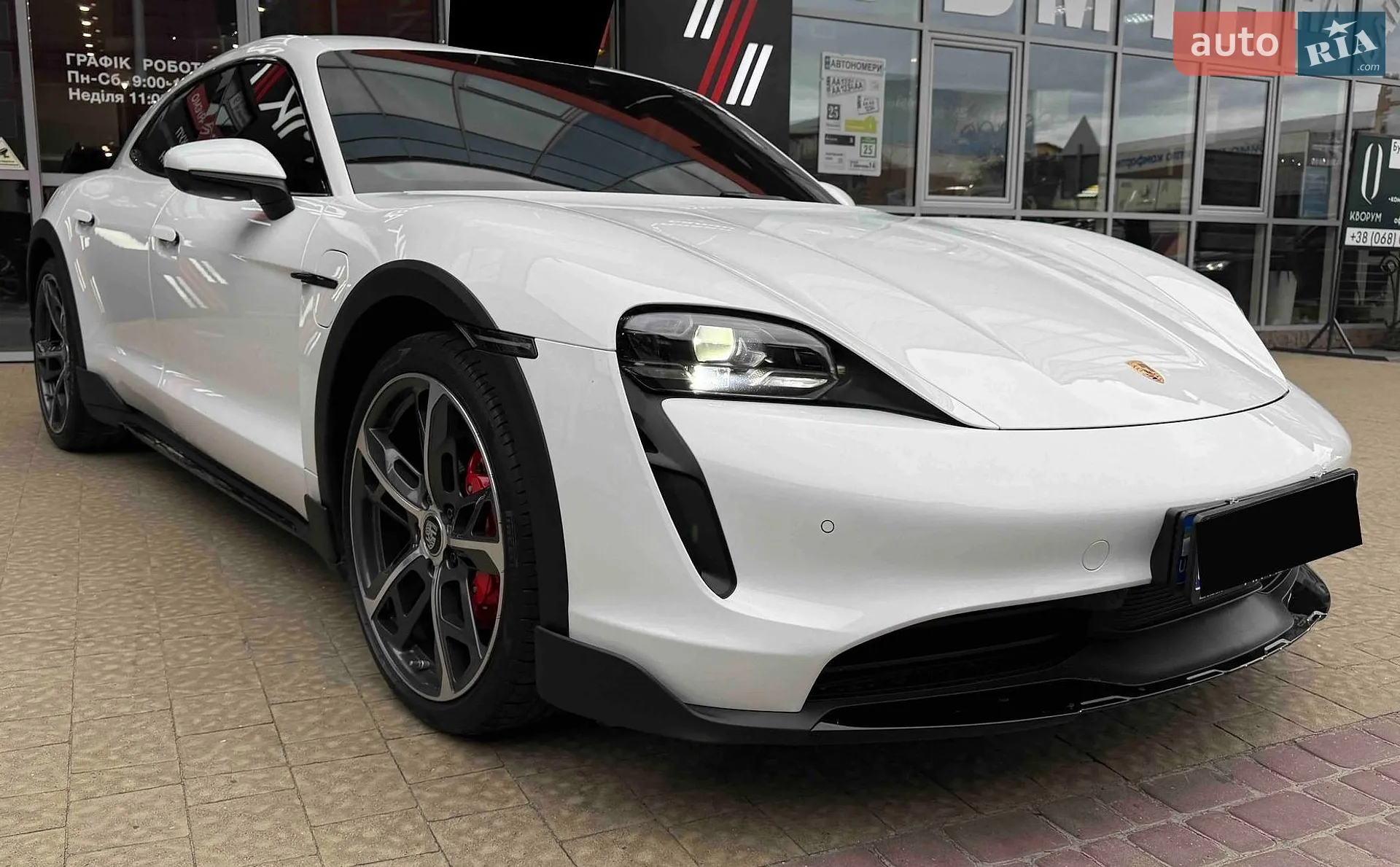 2023 Porsche Taycan - мініатюра 5