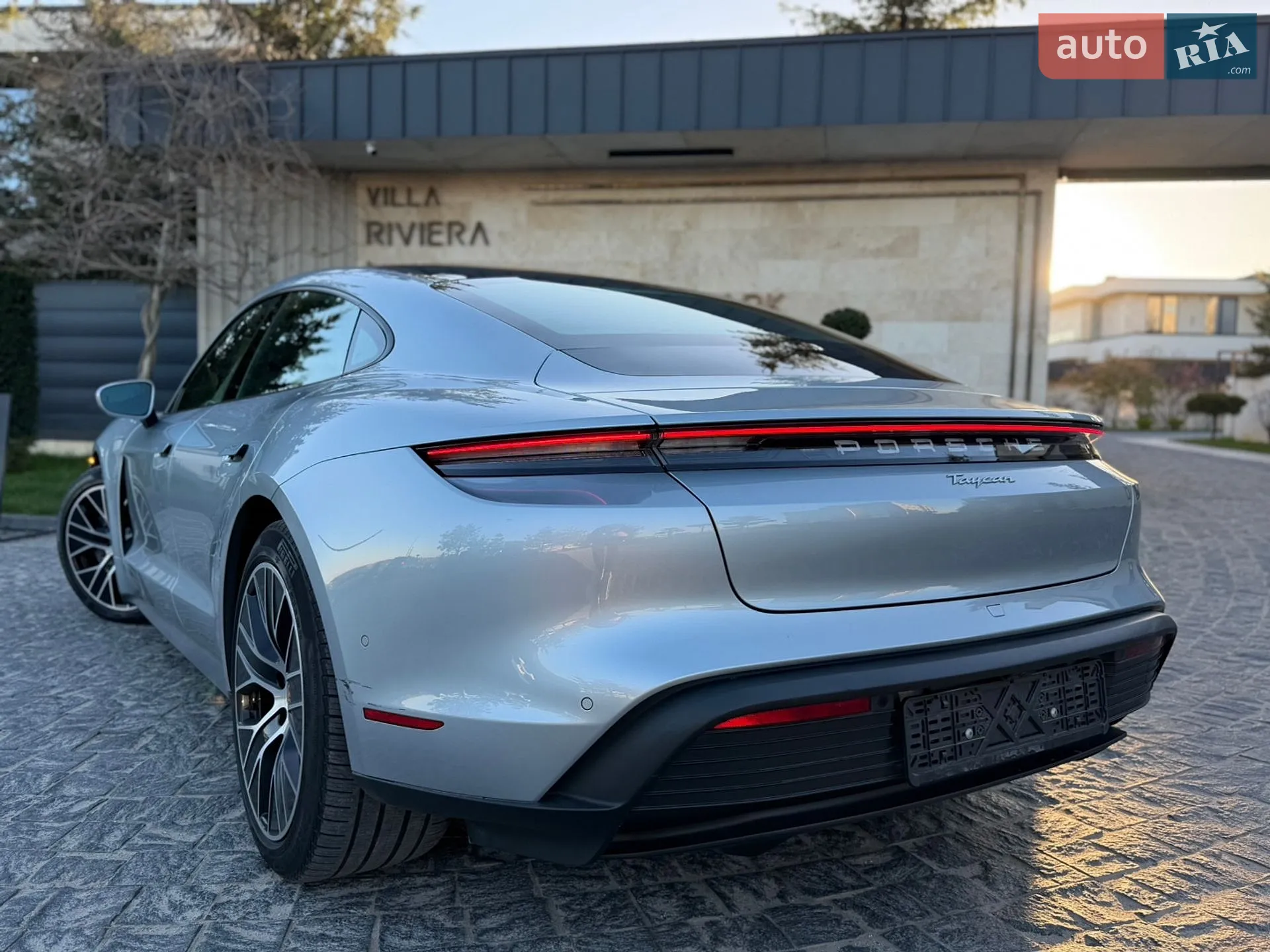 2023 Porsche Taycan - мініатюра 9