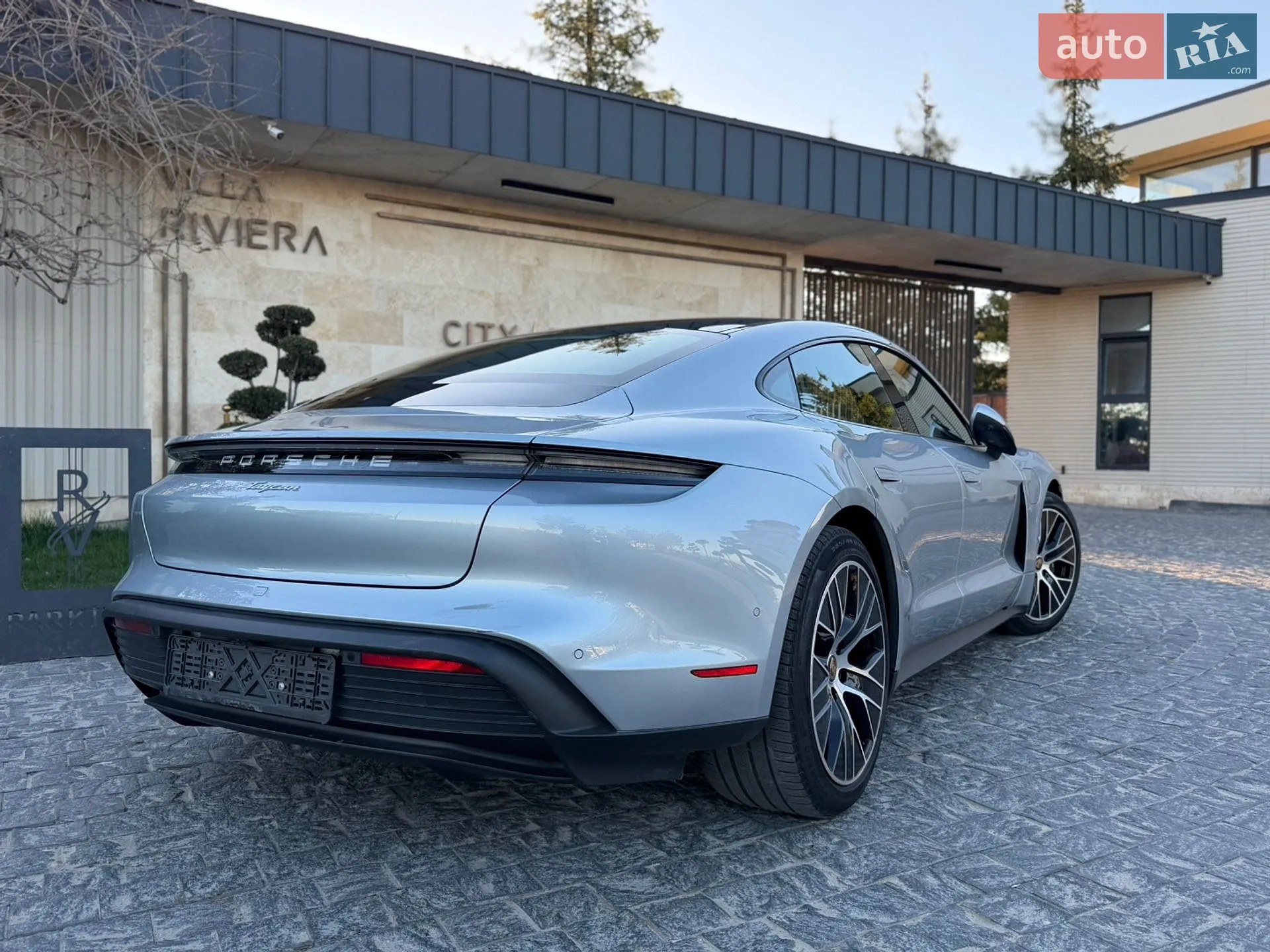 2023 Porsche Taycan - мініатюра 16