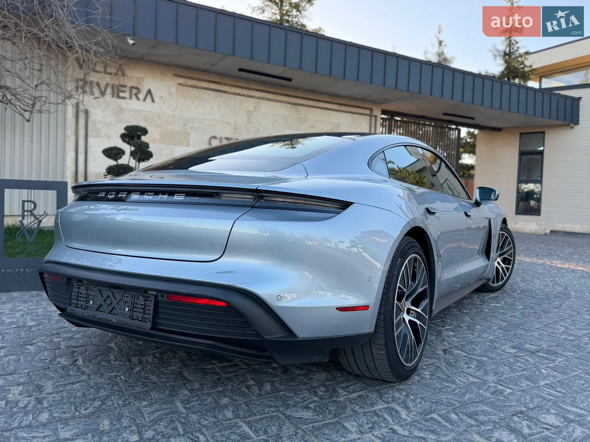 2023 Porsche Taycan - мініатюра 21