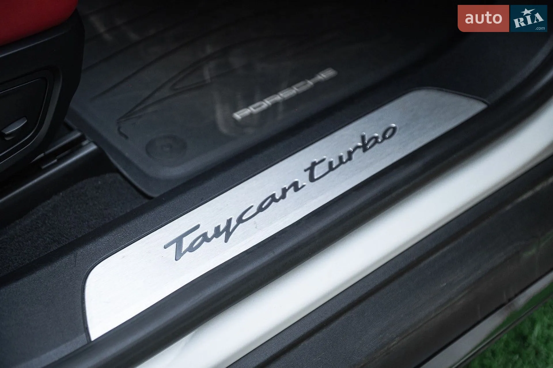 2020 Porsche Taycan - мініатюра 25