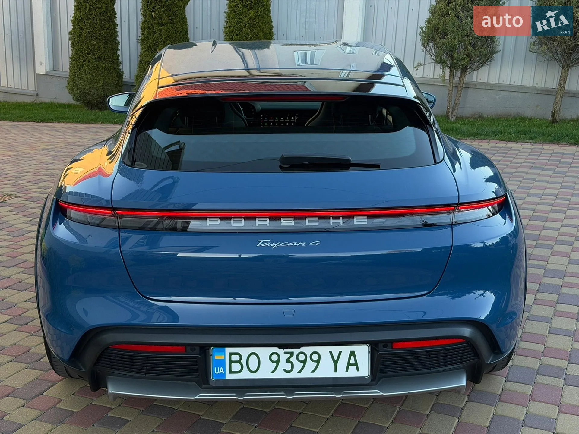 2022 Porsche Taycan - мініатюра 18