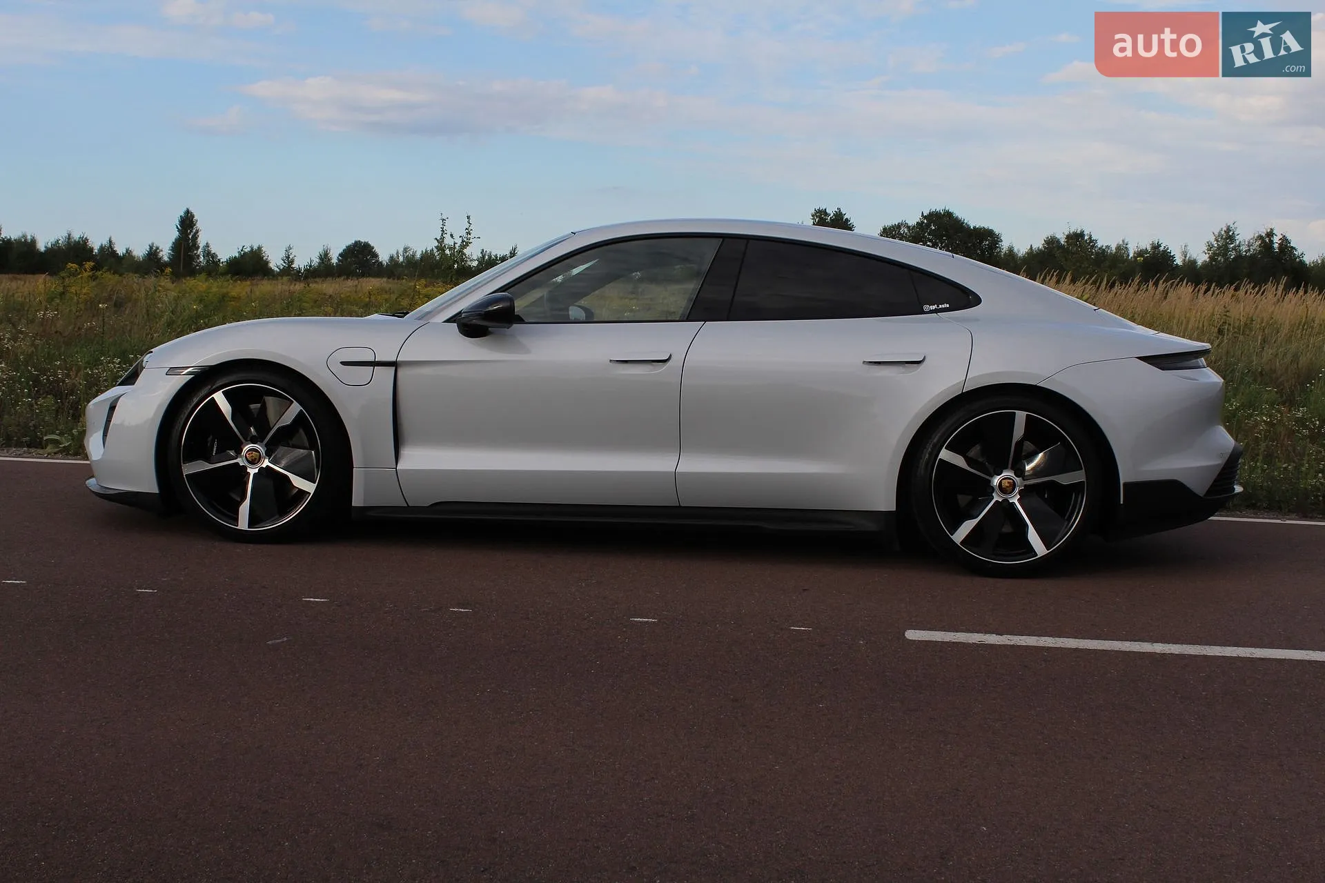2023 Porsche Taycan - мініатюра 6