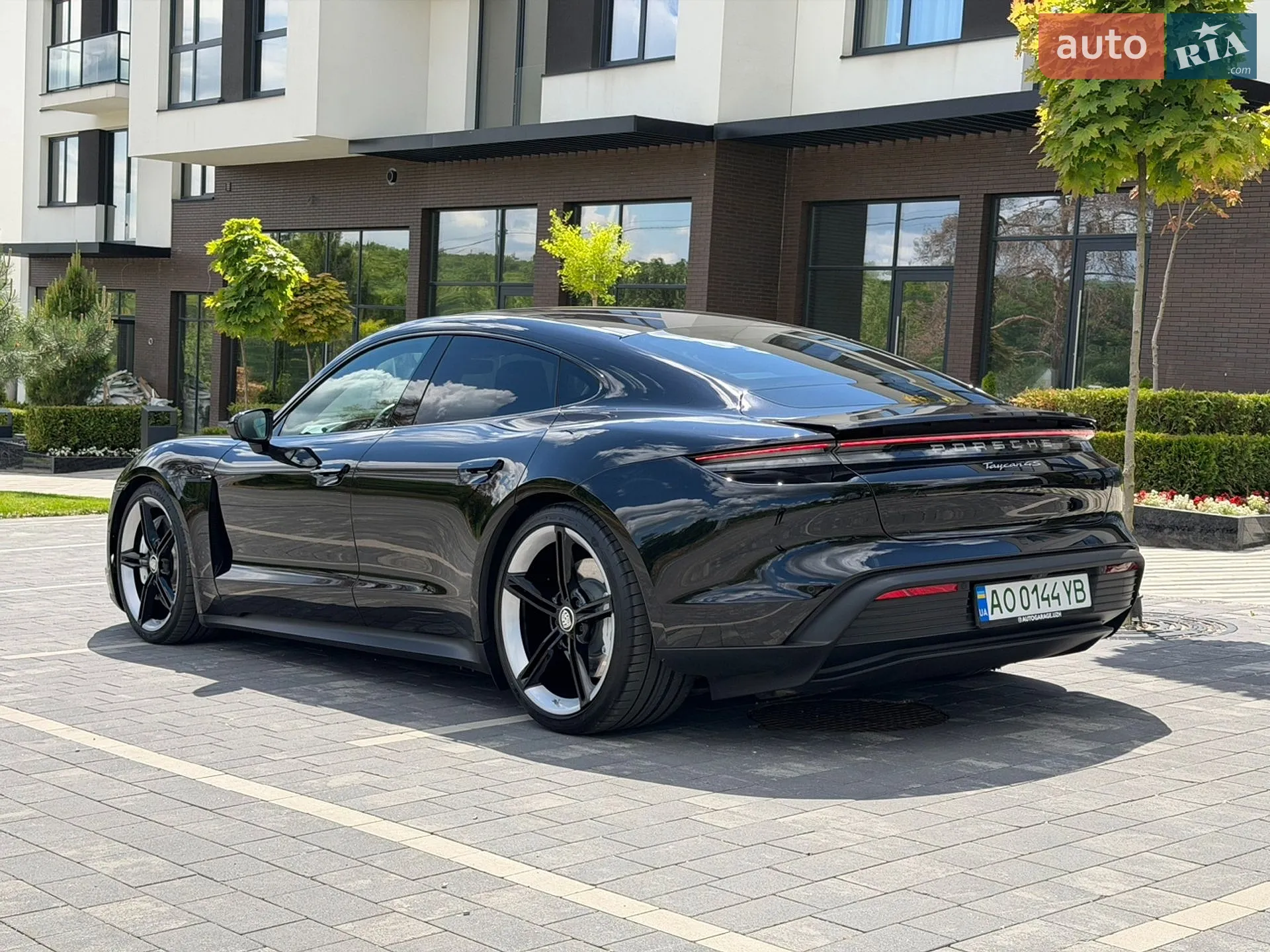 2021 Porsche Taycan - мініатюра 9