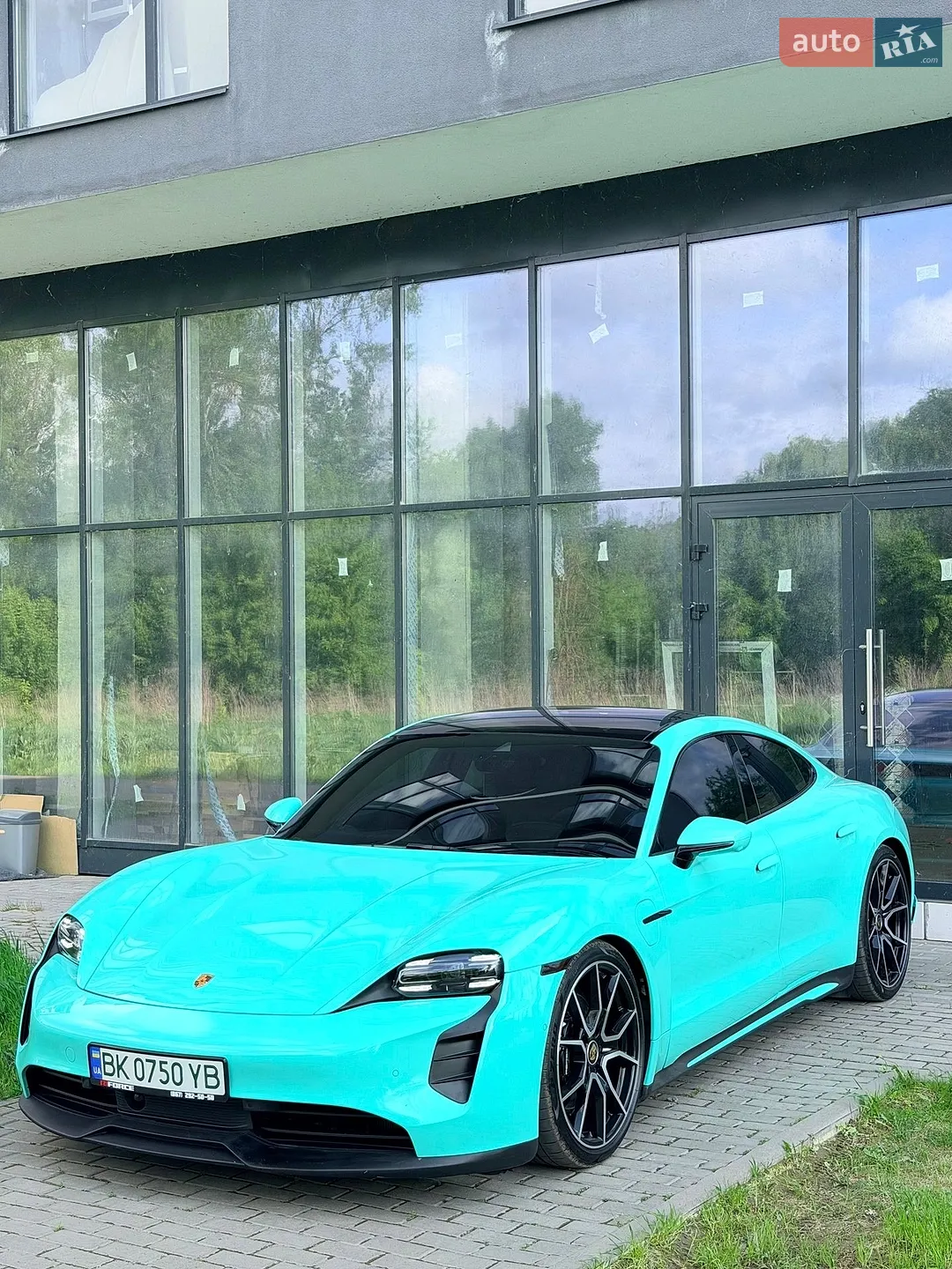 2022 Porsche Taycan - мініатюра 7