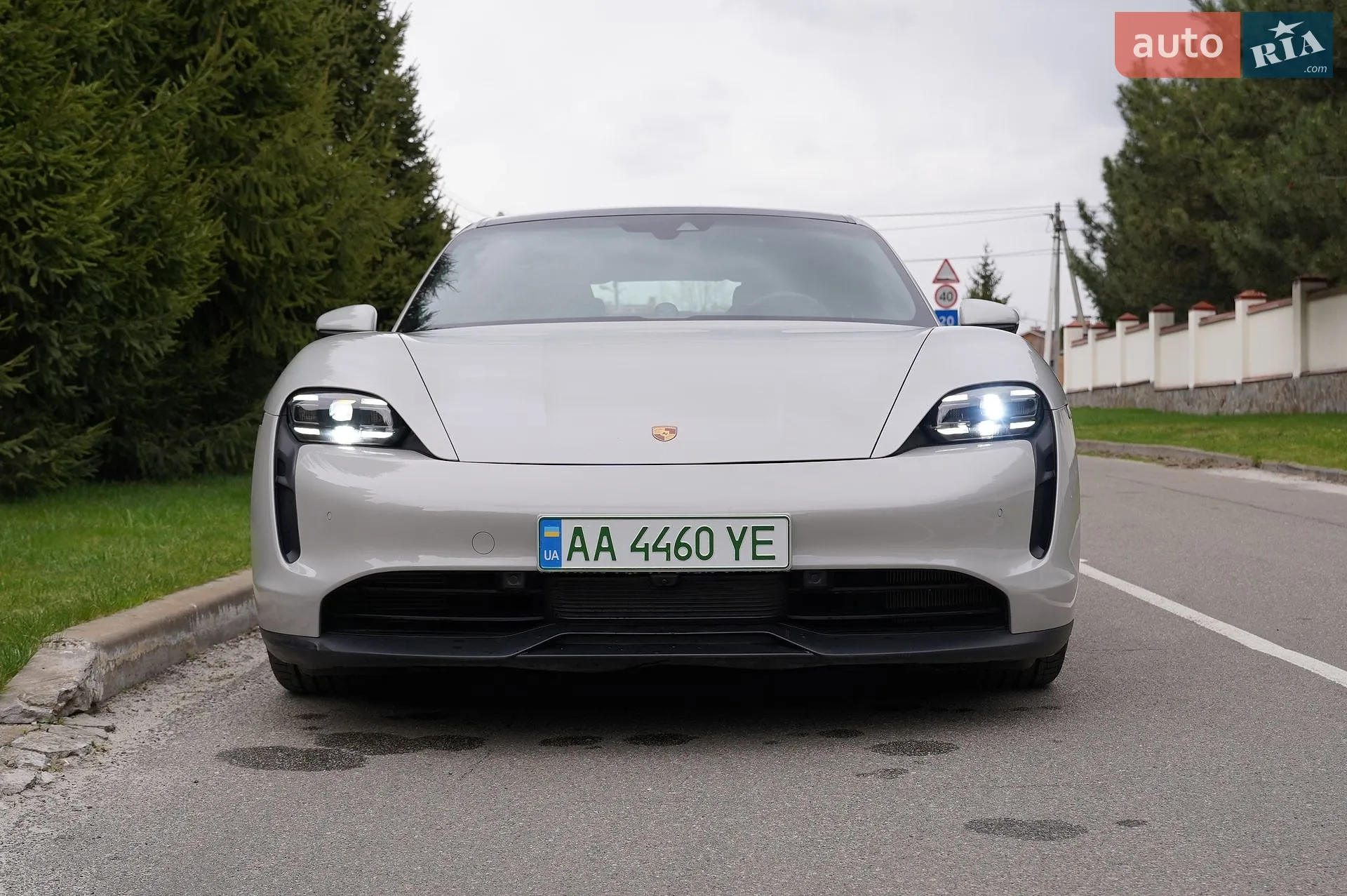 2023 Porsche Taycan - мініатюра 10