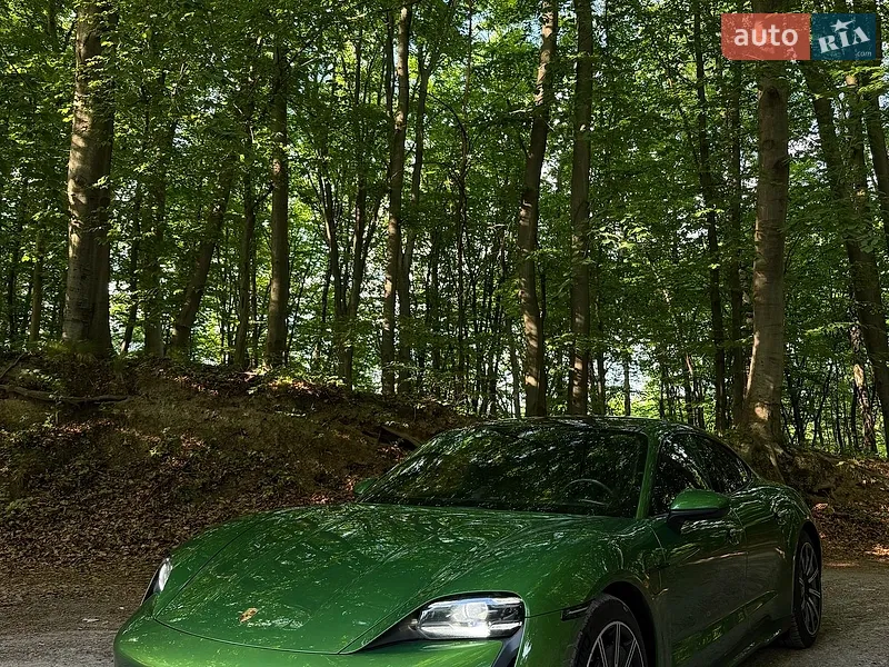 Porsche Taycan 2020 VIN WP0ZZZY1ZMSA25808 фото оголошення 2 з 52