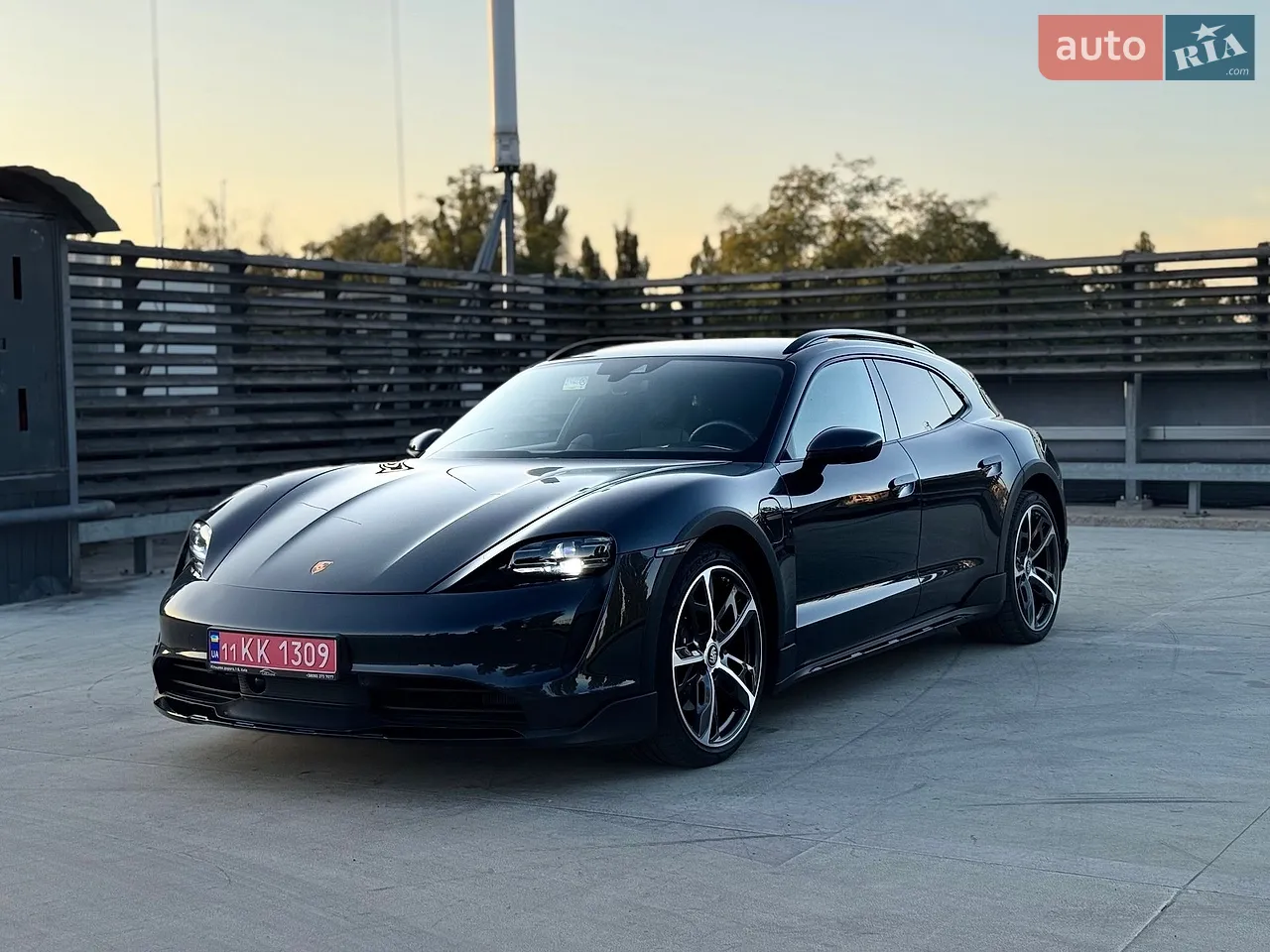 2022 Porsche Taycan - мініатюра 30