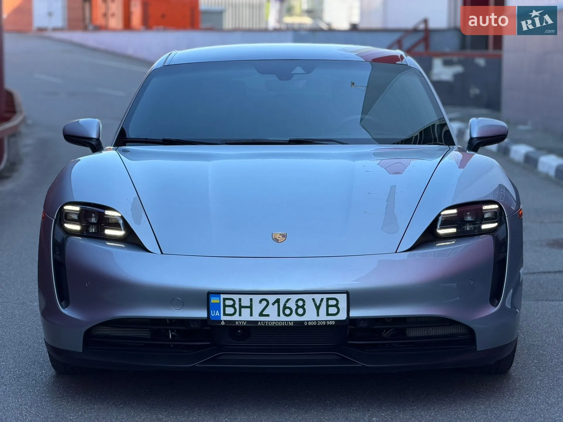 2023 Porsche Taycan - мініатюра 3
