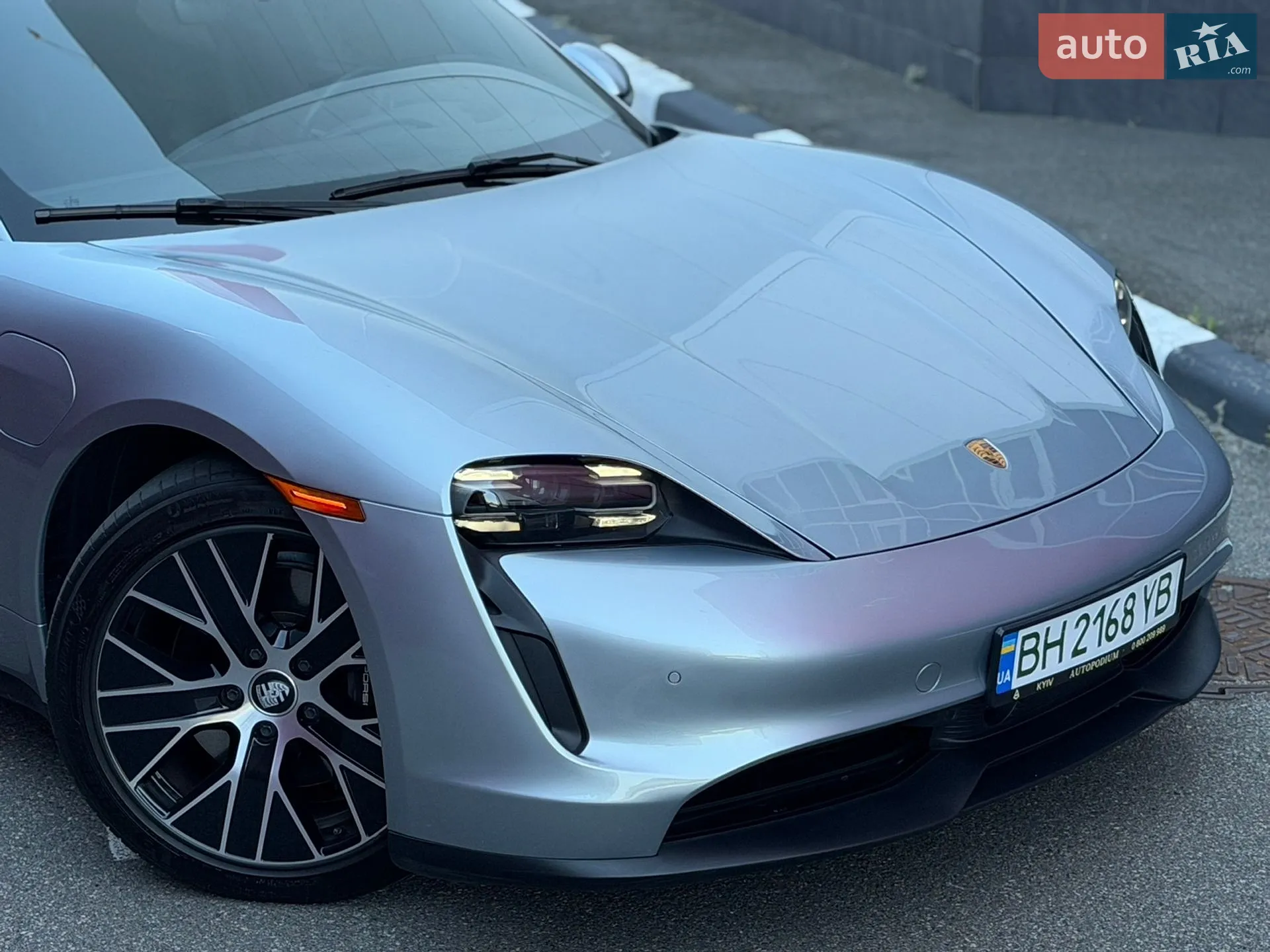 2023 Porsche Taycan - мініатюра 8