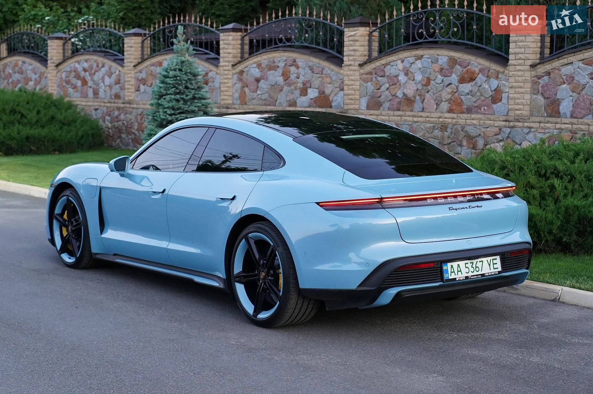 2020 Porsche Taycan - мініатюра 7