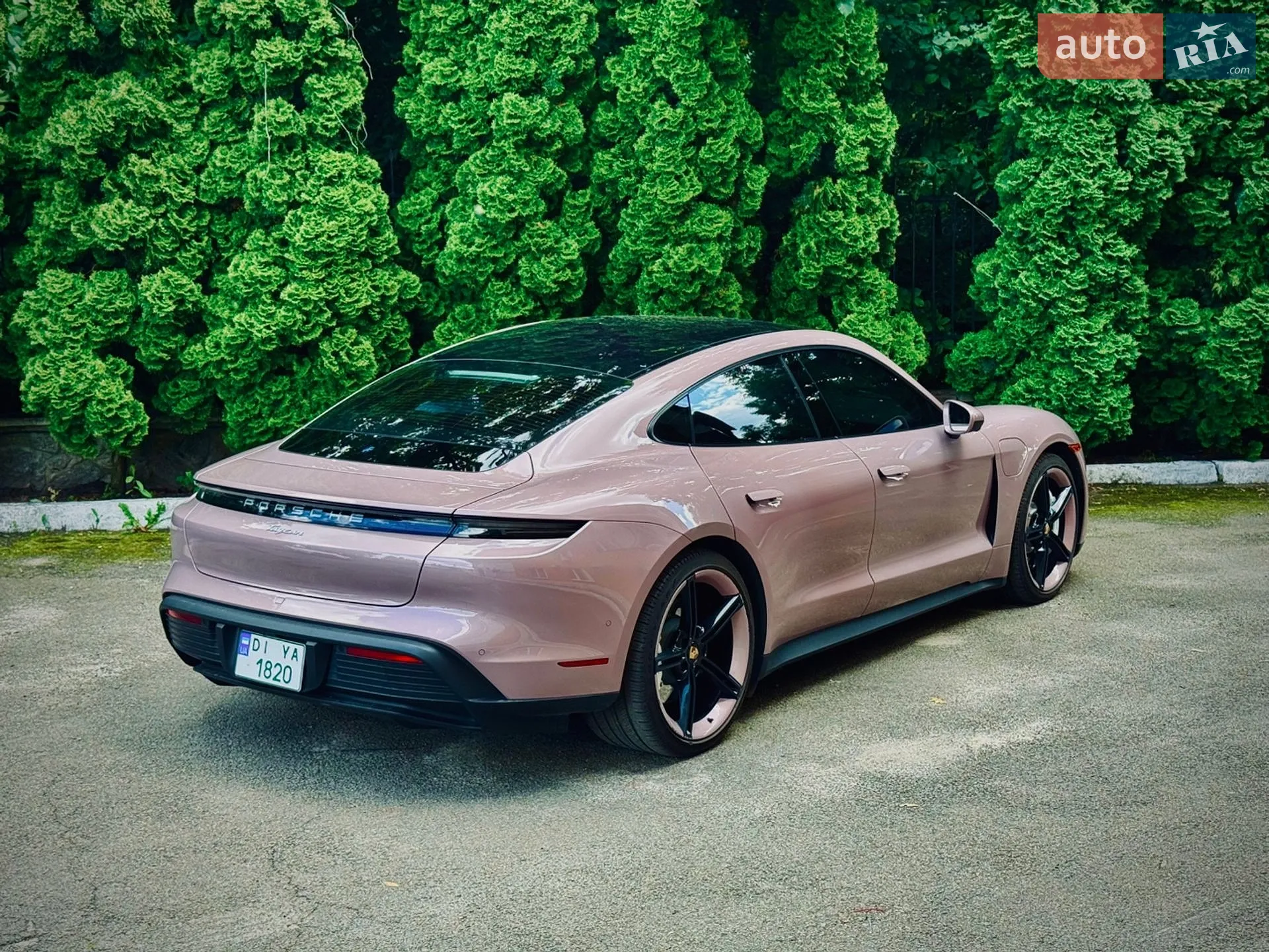 2022 Porsche Taycan - мініатюра 16