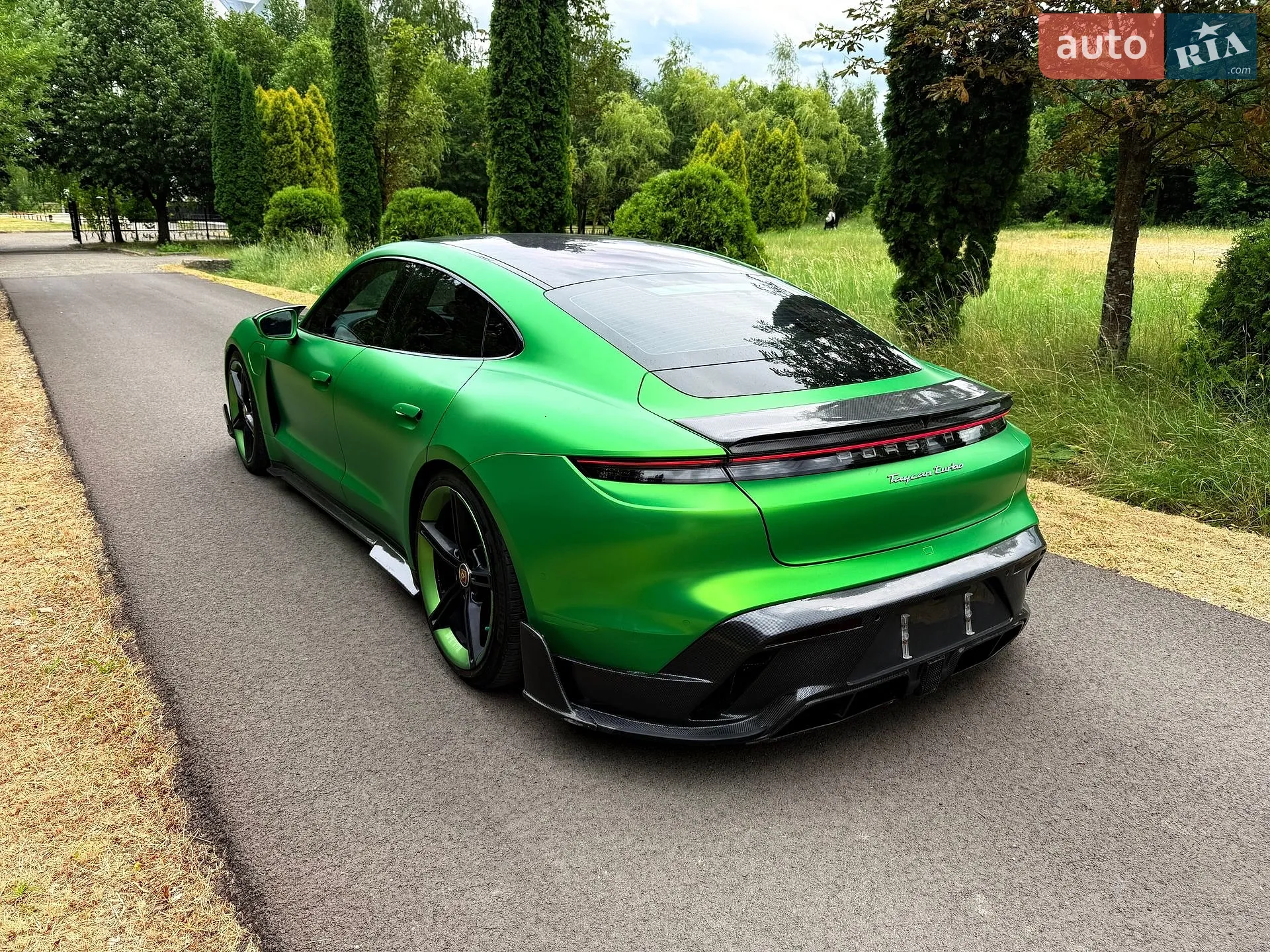 2020 Porsche Taycan - мініатюра 6