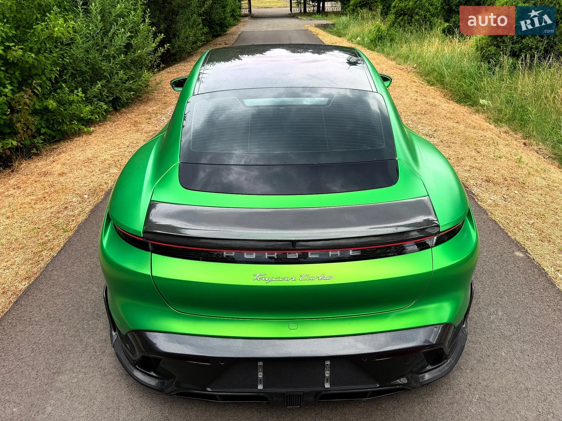 2020 Porsche Taycan - мініатюра 21